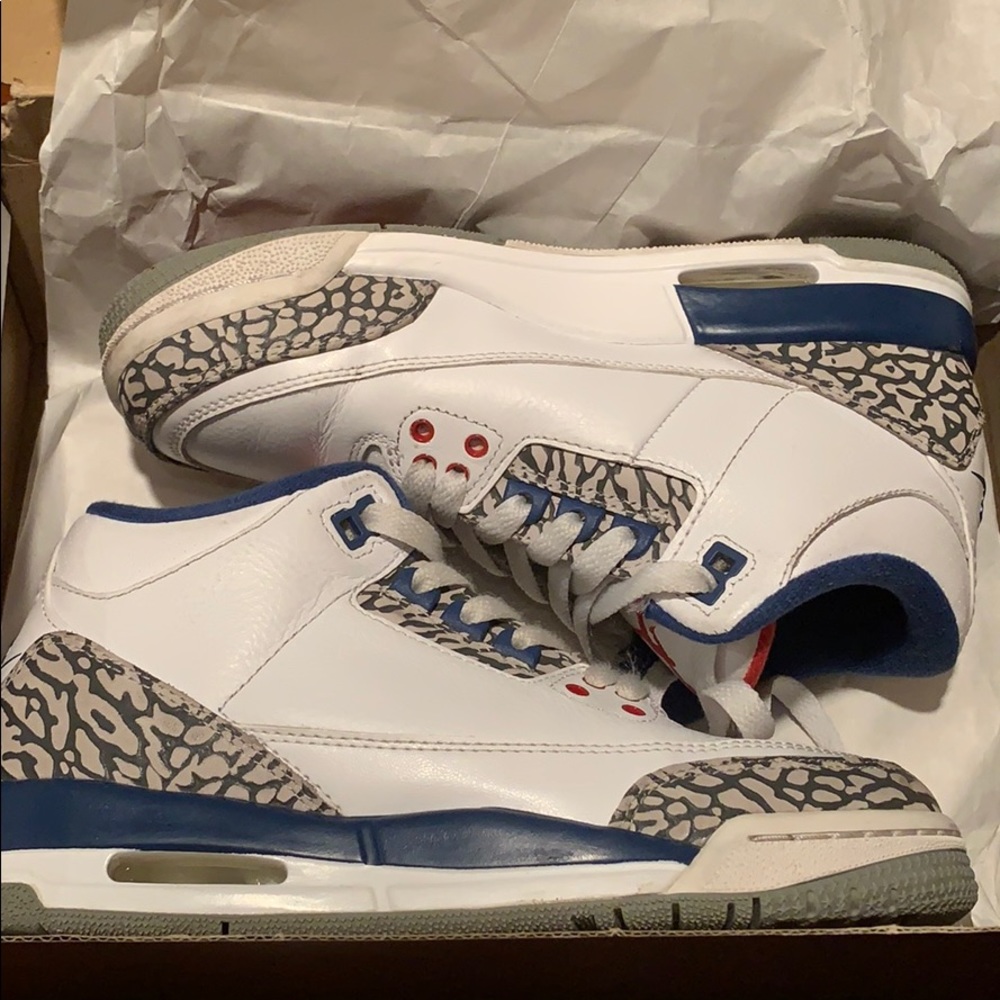 Air Jordan retro 3 “true blue” 4Y